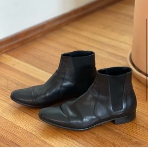 YSL Saint Laurent Chelsea Leather Boot